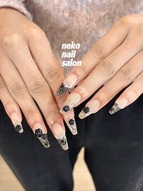 バラ　レースネイル　ワンホン