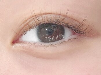 トリニティー(TRINITY)/ブラウン120本/春色eye☆彡