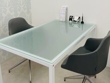 ブルー 各務原店(BLV)/少し休める待合スペースも