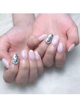 木にいる 錦糸町/埋め尽くし 2本