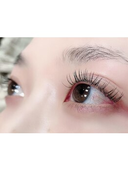 ボリュームのある目元にしたい