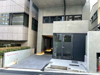 メンズ眉毛サロンラボ 渋谷店/インターフォンで201→呼出