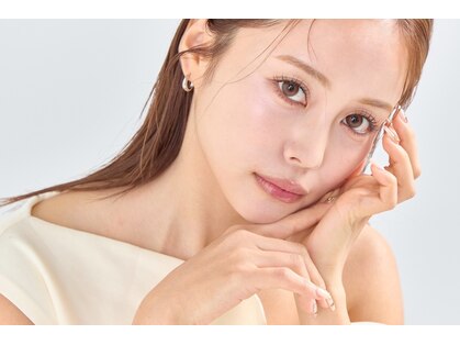 ロレインアイ 梅田芝田店の写真