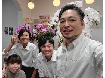 メンズ脱毛サロン アカラ(AKALA)/本店、読谷、美里店のスタッフ
