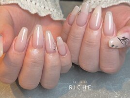 シアーホワイトネイル