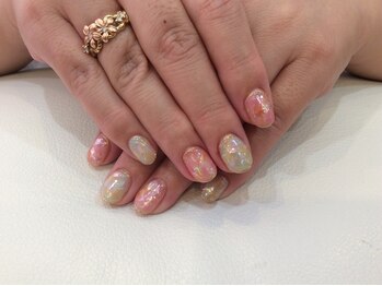 シャンネイルケアサロン(Shan Nail caresalon)/キラキラネイル