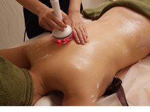 【ハイパーナイフ】愛される理由がここに♪王道痩身を熟練の技術で最大化！針を使わない脂肪分解と高相性◎