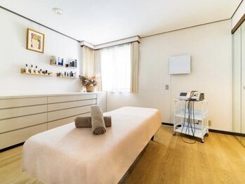サロンクリアトウキョウ 目黒(salon clear TOKYO)の写真/目黒の隠れ家で、ゆったり自分だけの時間を過ごしませんか？完全個室の落ち着き空間でリラックス♪
