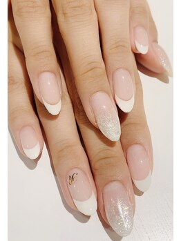 カラン 焼津店(CALIN)/綺麗めフレンチネイル