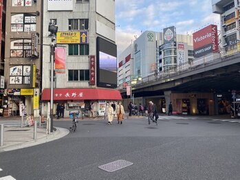 ブレスト 新宿本店(Breast)/JR新宿駅からの行き方（２）