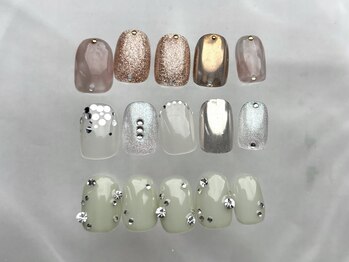 アイネイルズ 恵比寿店(I nails)の写真/悩んだらこれ！毎月新作が出る季節のこだわりデザイン♪マンスリーCollection8500円[恵比寿/パラジェル]