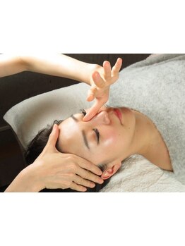 ホウレイ線・たるみ改善！予防ケア