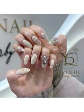 ユリナリタ(YuRi Narita)/