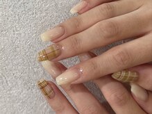 ロミー(Rommy)/チェックネイル  ￥6,600