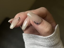 シンプルキラキラネイル : Runa