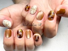ネイルサロン アール(Nail salon R)/持ち込みデザイン