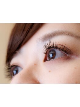 目の形にあったエクステ提案が得意