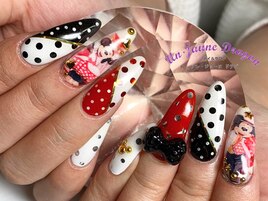 【ロングネイル】ドットネイル