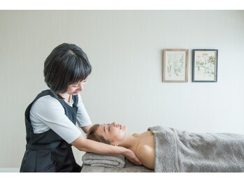 サロン ド シャルール/お背中の凝りもスッキリ