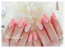 グランチュール(Grantulle)/エンボスネイル