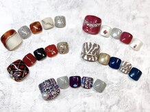 リーヴェ(Riebe)/冬フットネイル