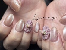 リライヴィー(Lyreivy)/3Dフラワーネイル