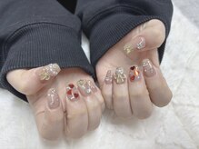 ベリー(1‘vary)の雰囲気（持ち込みネイル＾＾）