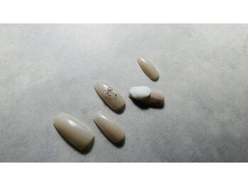 エスキース ネイルスタジオ(esquisse nail studio)/ART DESIGN