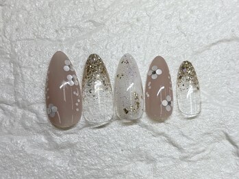 お花ネイル 【トレンド】