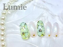 ルミエ(Lumie)/縁どりフラワーネイル 