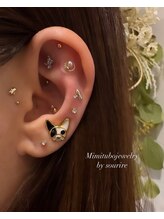 スリール(sourire)/耳ツボジュエリー