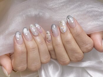 チュリップ(Tulipe)/夏ネイル