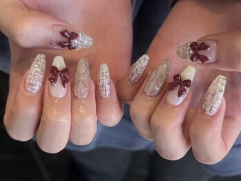 アールドヴィーヴル 富山(Ar de vivre)の写真/【選べる定額ネイル¥5830/¥6600】ケア込★モチの良さ×綺麗な仕上がりに感動！トレンドを抑えた指先へ♪