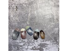 ネイルルーム トリニティ(Nail Room Trinity)の雰囲気（当店人気No.1の400種類以上からお選び頂けるシンプルアート）