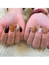 プリュム(plume.)/《ジェルネイル》