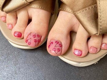 スリープ ジユウガオカ(Sleep jiyugaoka)の写真/イベントや旅行前に華やかな足元で女子力UP☆ハンドが出来ない方はオススメのフットネイルで可愛く♪