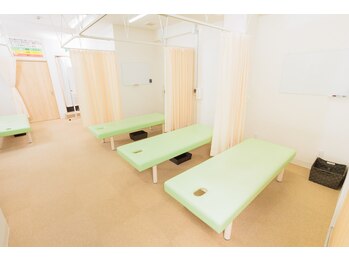かさはら整骨院/施術スペース