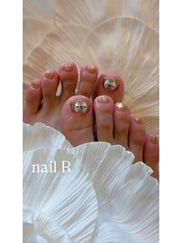 CHANELパーツフットネイルです♪