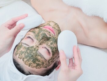 アンパウマン(Anpawman)の写真/【元祖ハーブピーリングREVI取扱店】約３００種類の天然酵素.植物配合でニキビ/毛穴/くすみ/シミケアまで♪