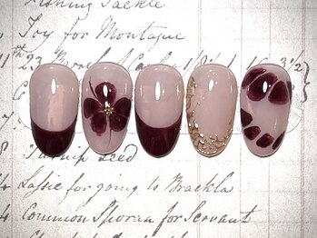 ジウェルニ(Giverny)/ボルドーフラワー