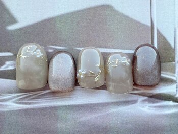 ココロ 新橋(kokoro)/1月ネイルデザイン☆華やか