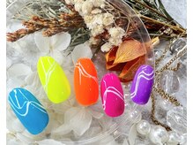 ジュアール(JuAR)/ネオンカラーネイル