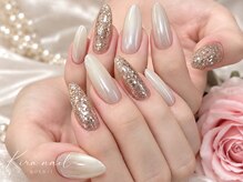 4本シンプルラメアートデザイン