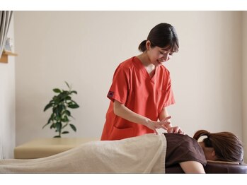 つばさ整骨院 鍼灸院 新潟女池院/（骨盤矯正/整体/腰痛/肩こり)