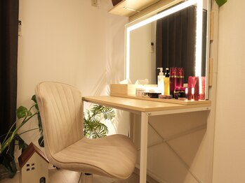 ブルーム(BLOOM)/