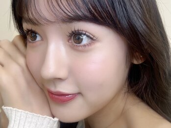 ブローチ バイ ラブカール(brooch by love curl)の写真/お客様ひとりひとりにあった理想の目元を実現★スッピンに自信が持てる!!閉じた瞳も綺麗な印象に導きます♪