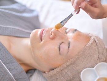 ハルム(HaluM)の写真/【究極のエイジングケア☆】高濃度のビタミン導入で、肌の奥から輝くツヤを“HaluM”で実感しませんか？