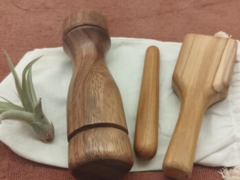 ソルティエラ(Sol Tierra)の写真/空気の乾燥と寒さ、暖房使用も重なり「目元の乾燥」や肩首のこりから「眼精疲労」になりやすい季節