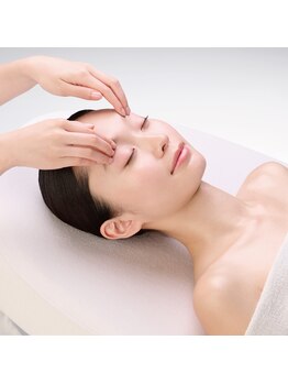 ポーラ ニュームラサキ店(POLA)/オールハンドでフェイシャルケア