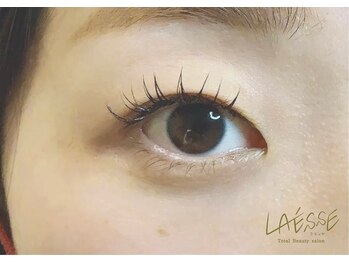 ラエッセ(LAESSE)/ラッシュリフト(まつ毛パーマ)